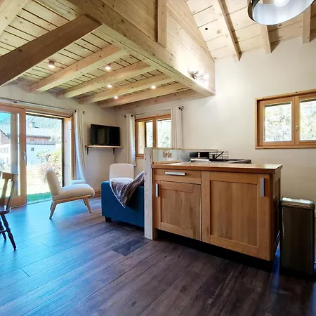 Les Framboisiers - By Care Concierge Chalet *