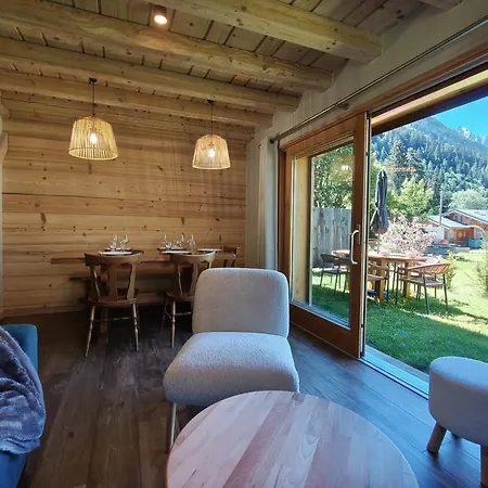 Chalet Les Framboisiers - By Care Concierge Chamonix