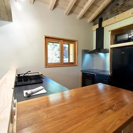 Chalet Les Framboisiers - By Care Concierge *